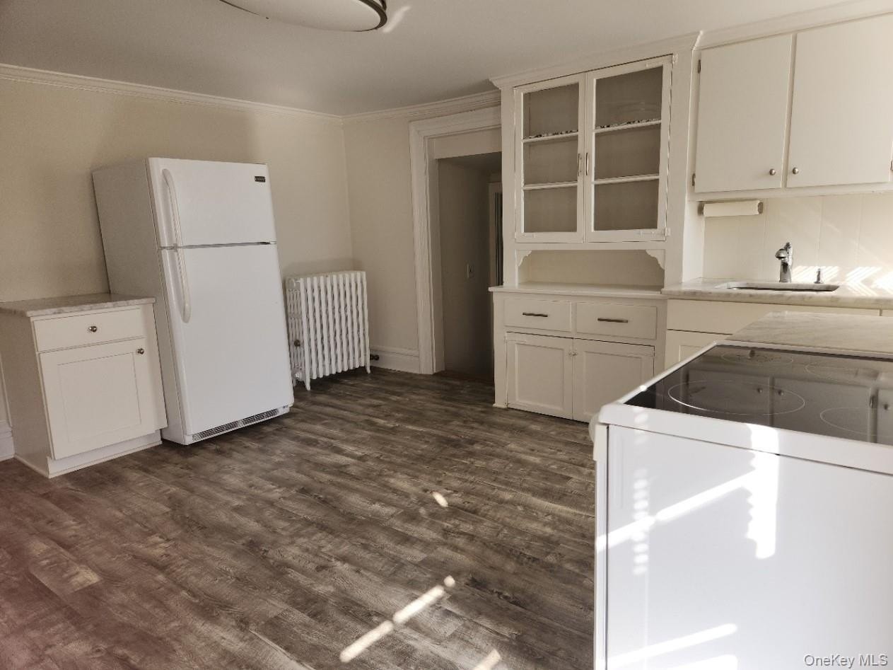 6 Willow Ave - Photo 4 of 9
