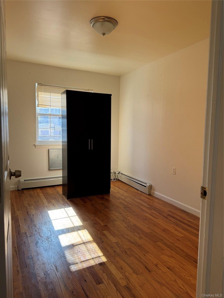 234A Hosmer Ave - Photo 7 of 11