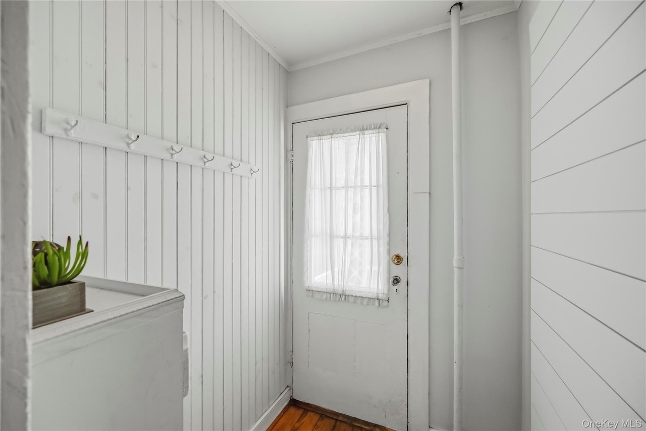 25 South St - Photo 7 of 24
