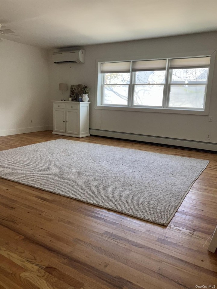 36 Main St - Photo 2 of 6