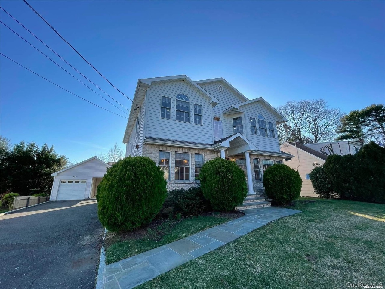 26 Slocum Ave - Photo 2 of 14