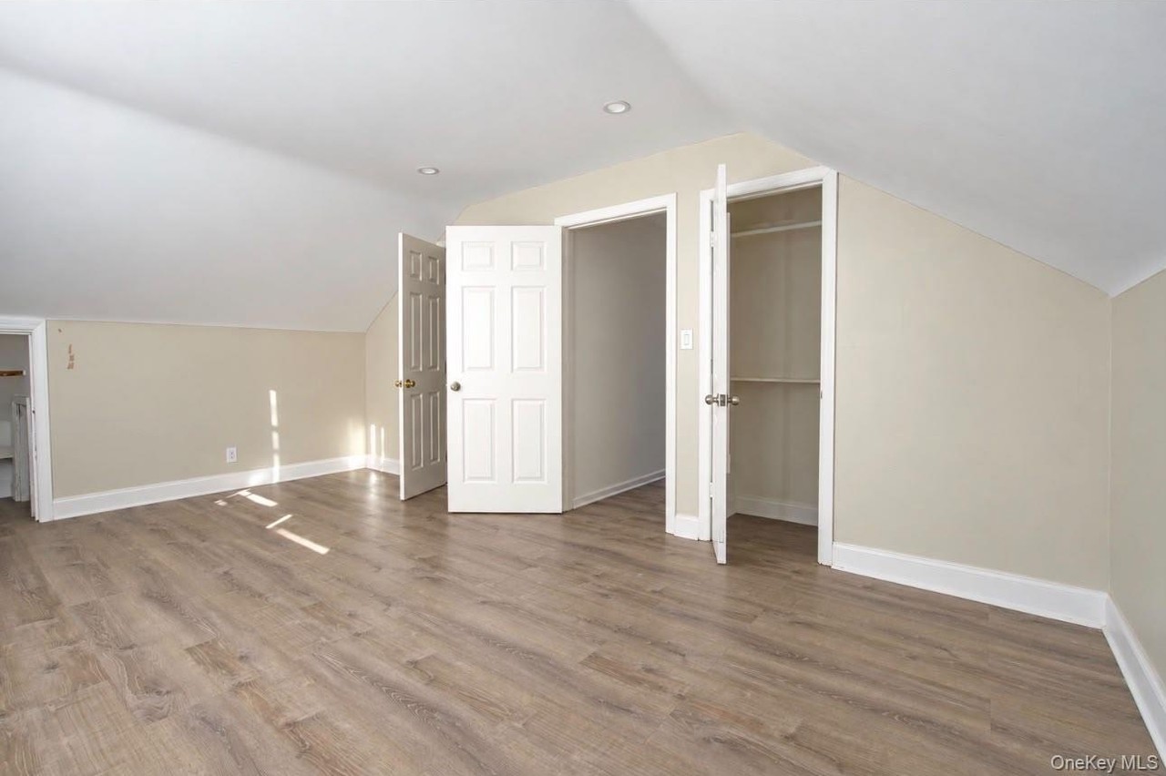 25719 148th Dr - Photo 6 of 8