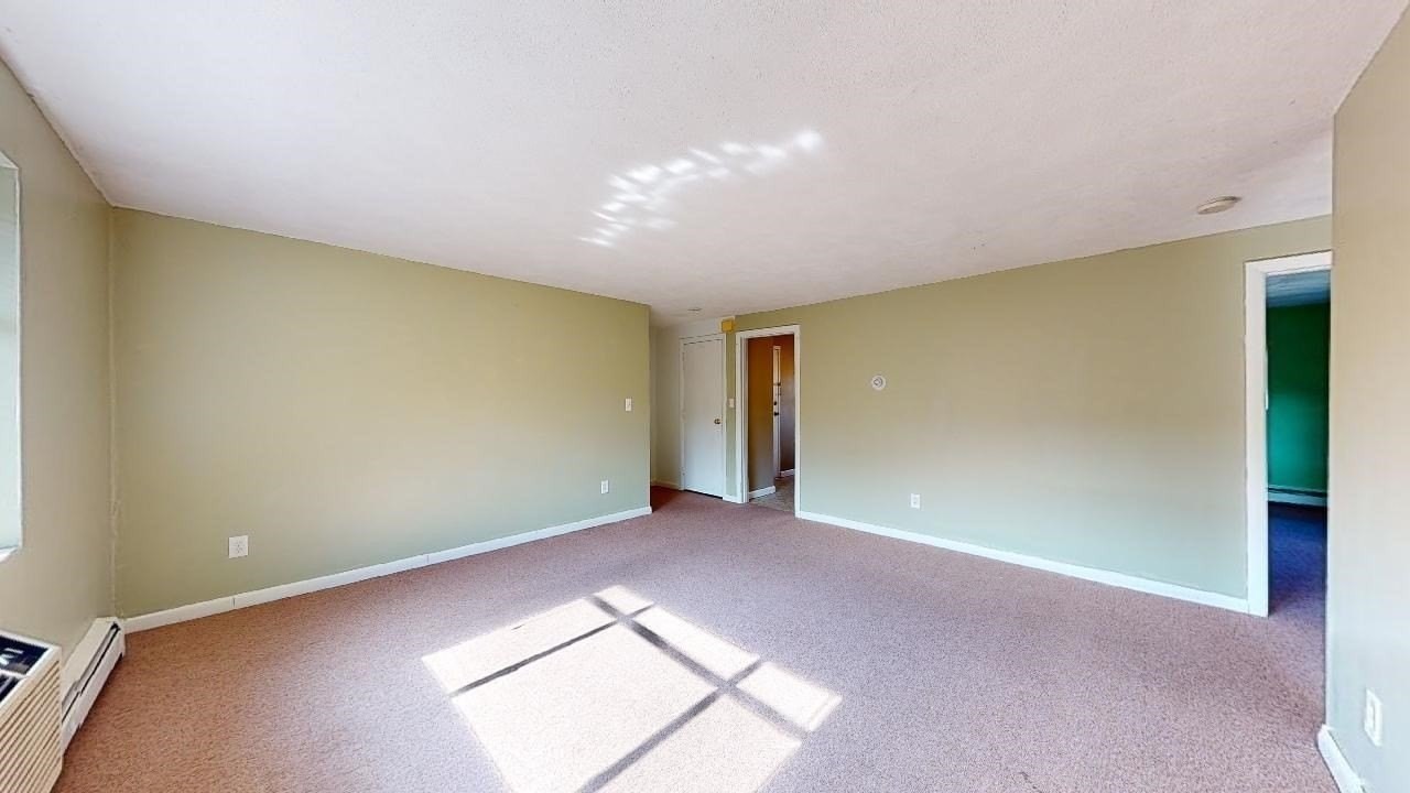 40 Bryon Rd #6 - Photo 5 of 17