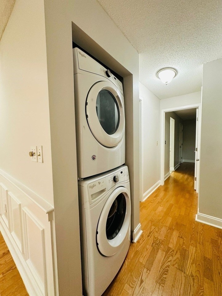 450 Brookside Dr #B - Photo 6 of 21