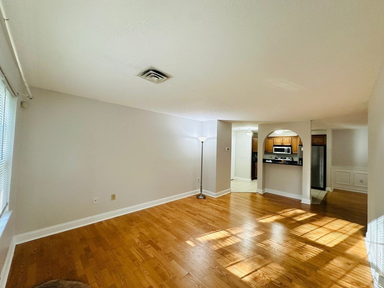 450 Brookside Dr #B - Photo 7 of 21