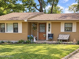 612 Beach Blvd - Photo 1 of 1
