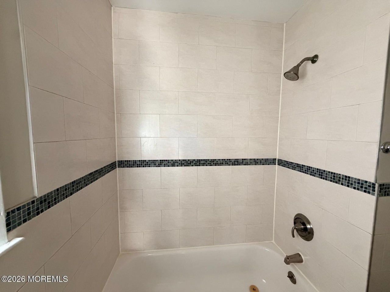30 Cornell Rd - Photo 6 of 26