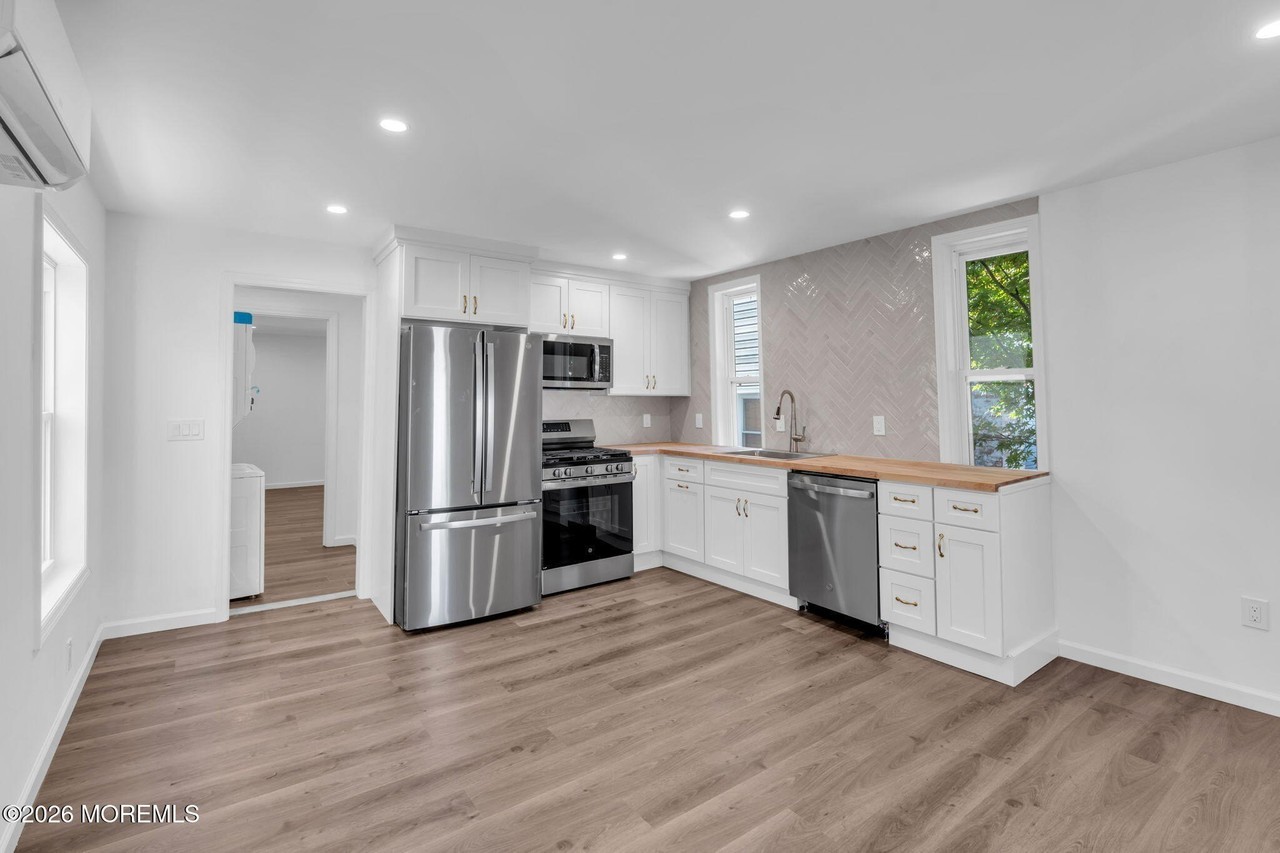 507 1st Ave #REAR - Photo 5 of 13