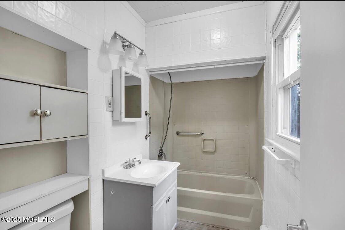 12 Walters St #10 - Photo 5 of 8
