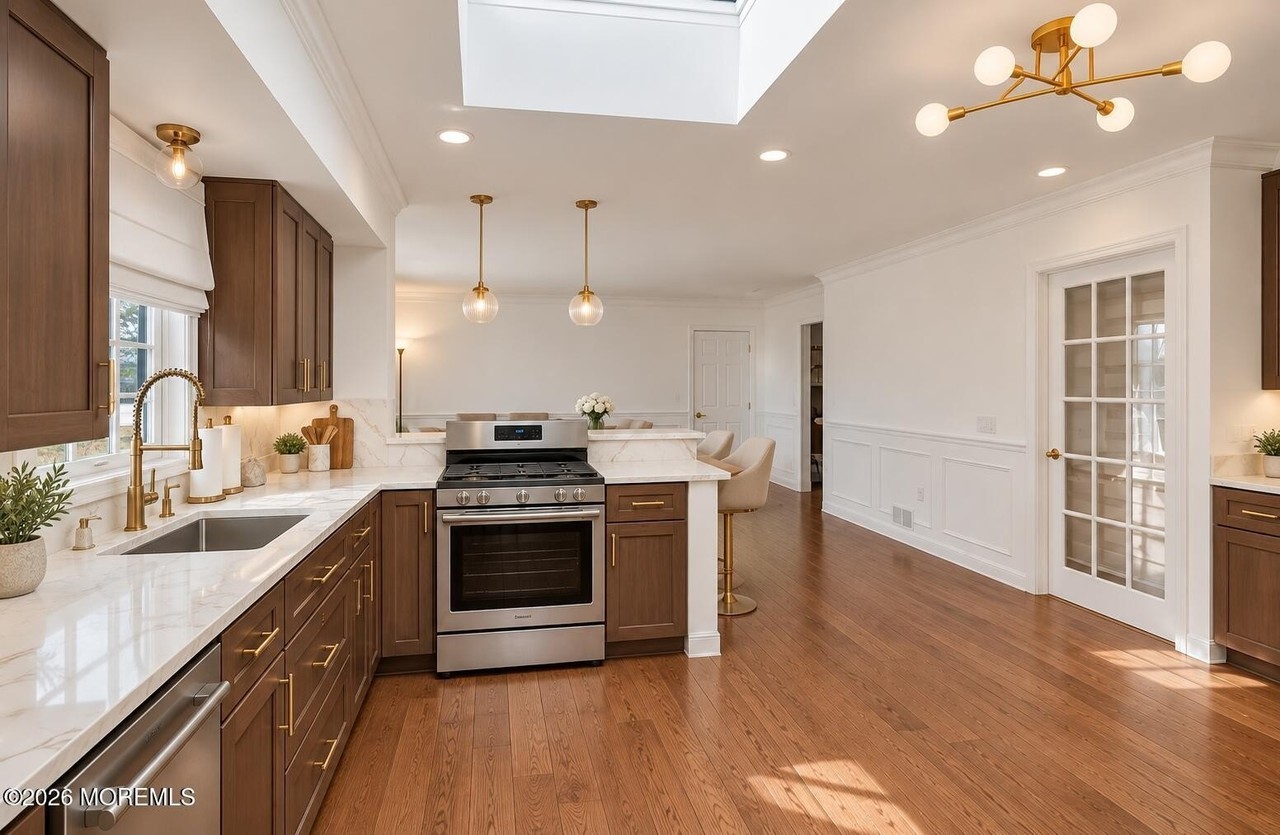 704 Carol Ave - Photo 5 of 8