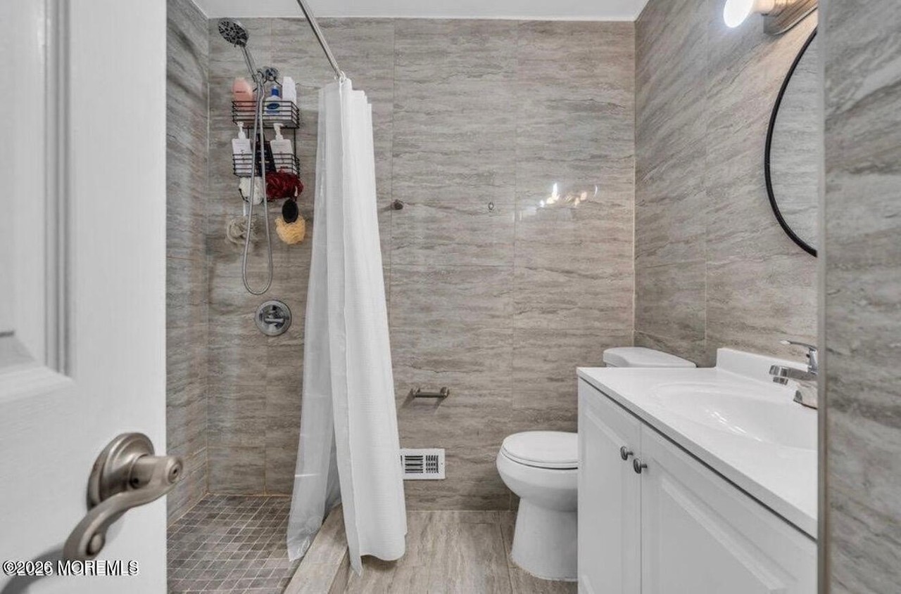 704 Carol Ave - Photo 6 of 8
