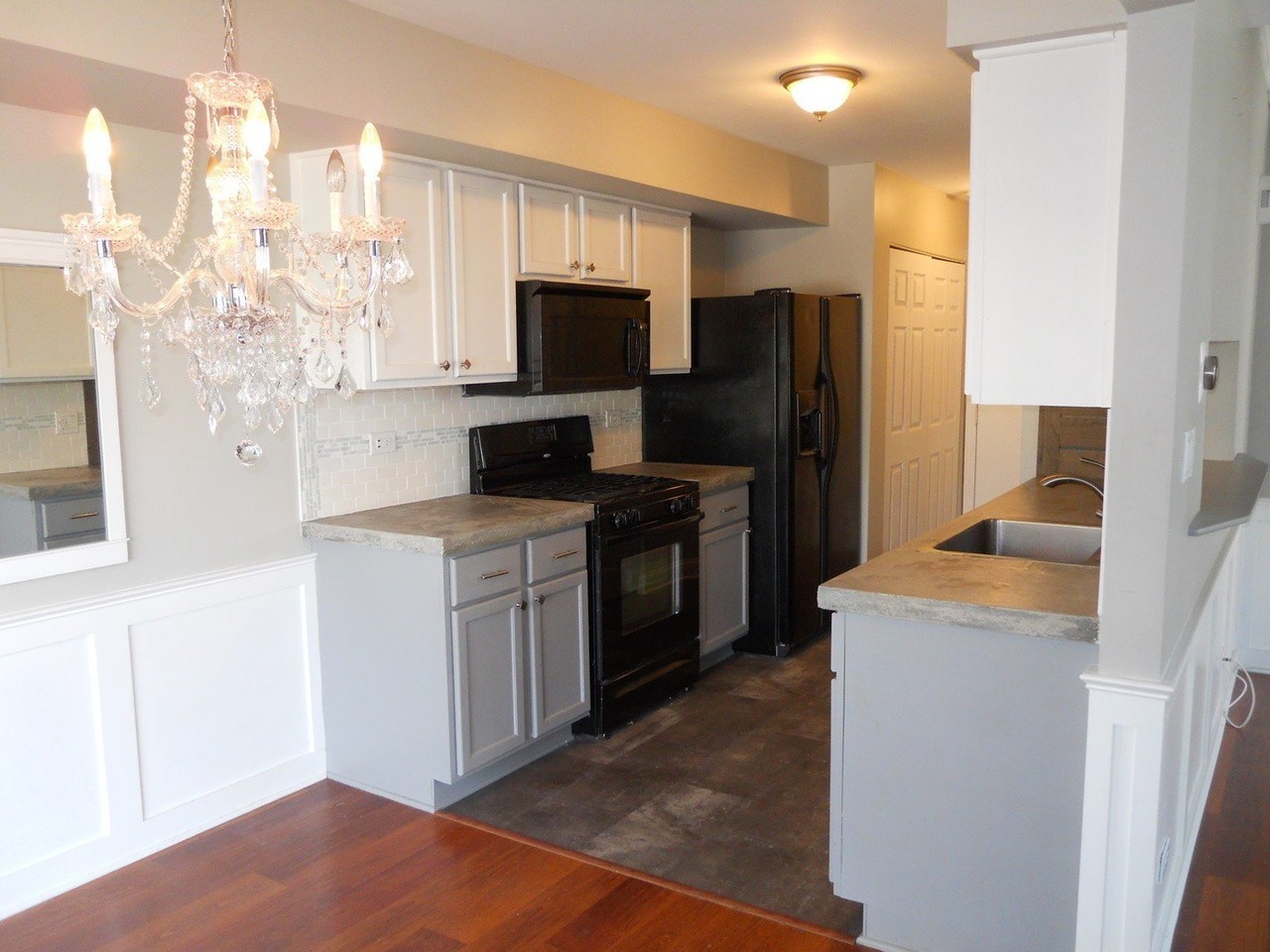 273 Butternut Ln - Photo 6 of 12