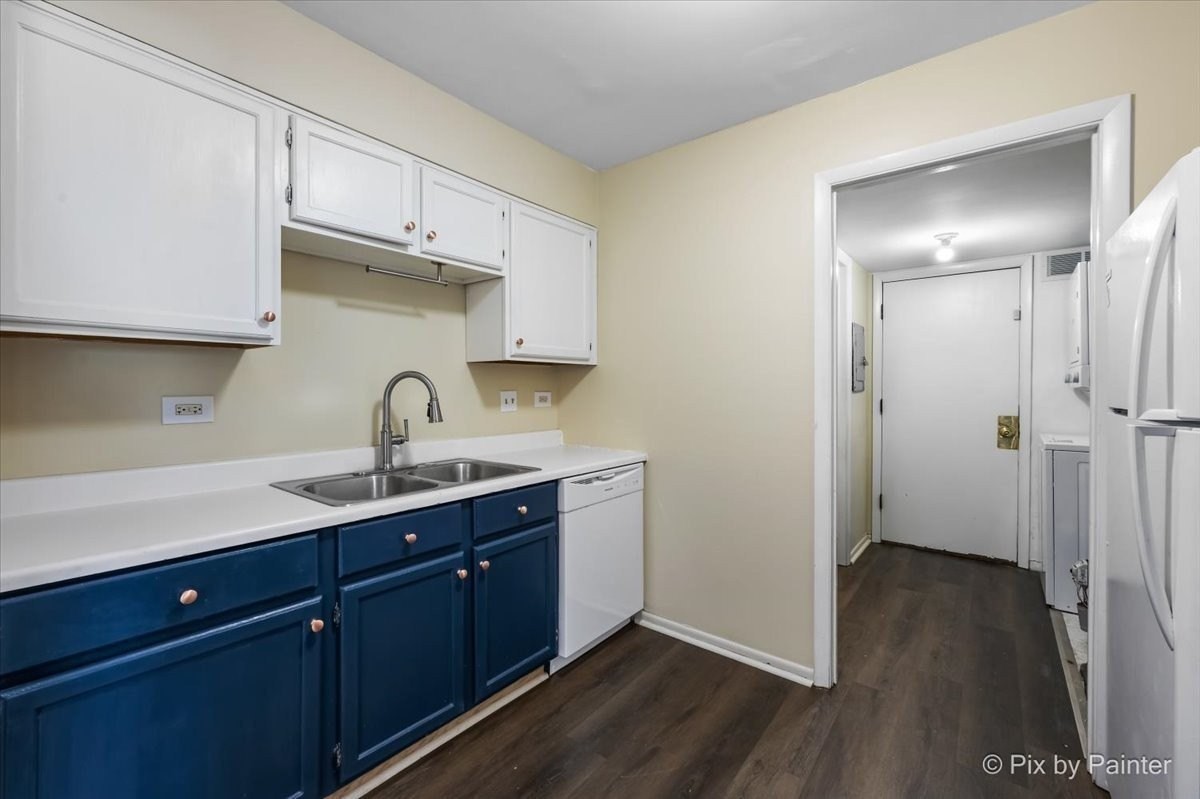 5775 Madrid Ct #B - Photo 5 of 23