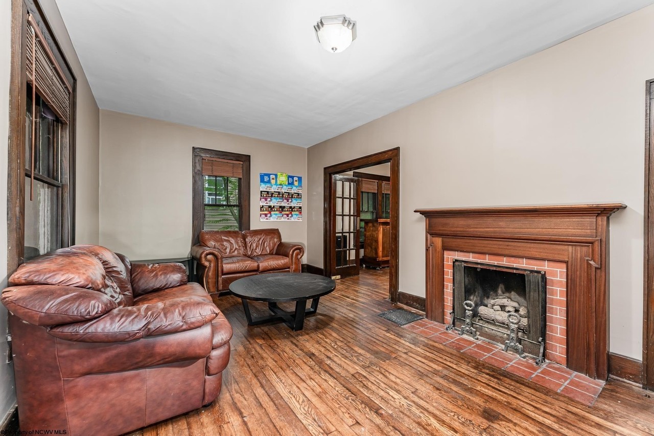 108 Cornell Ave - Photo 5 of 33