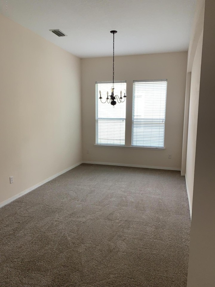 13115 Tom Morris Dr - Photo 4 of 18