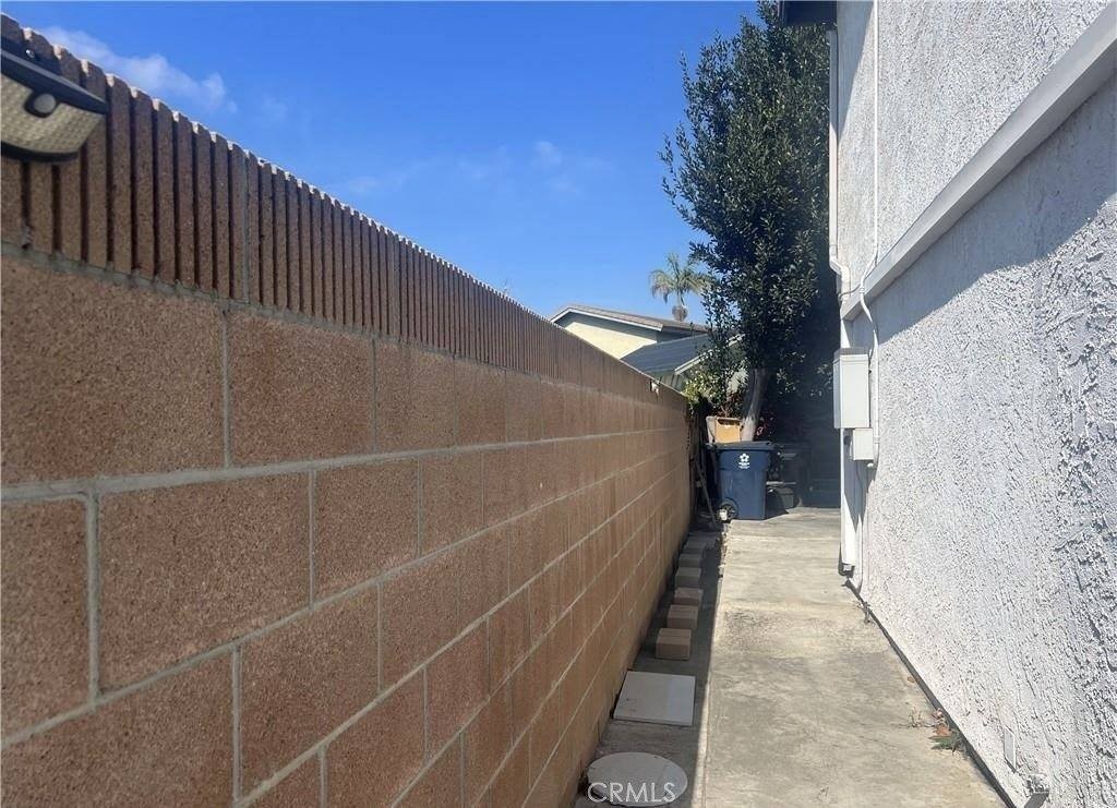 10485 La Sombra Ave - Photo 4 of 19