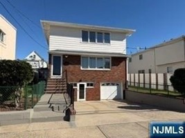 featured image of 55 Avenue B