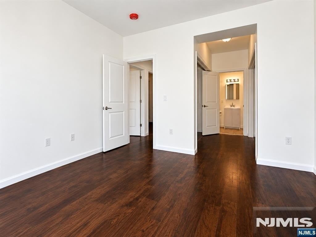 523 22nd St #2 - Photo 7 of 9