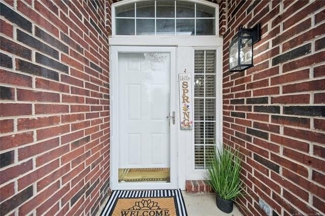 304 N Nyssa Ave - Photo 6 of 41