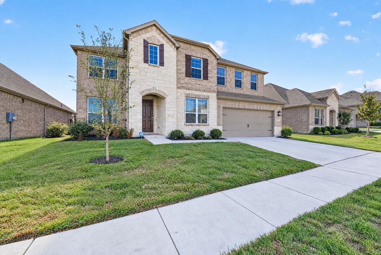 11216 Bodiam Dr - Photo 3 of 29