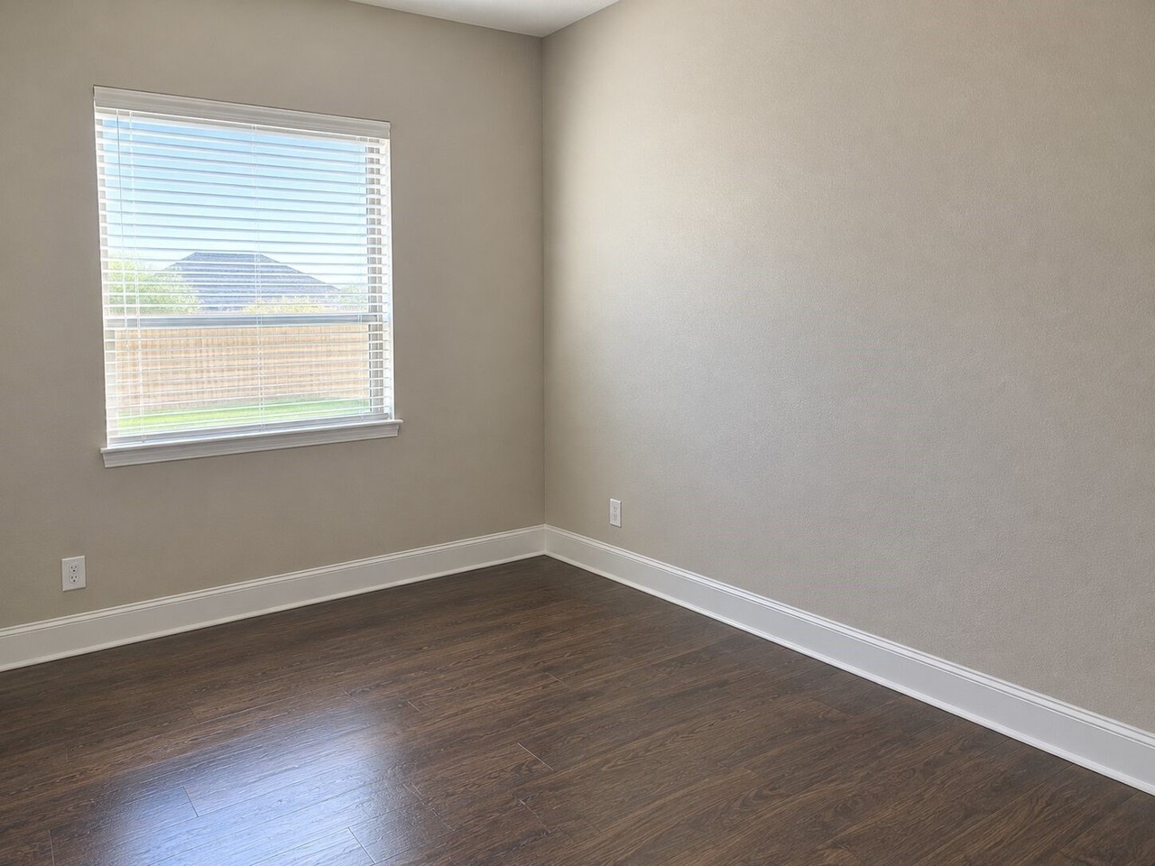 1832 Tumblegrass Rd - Photo 7 of 8