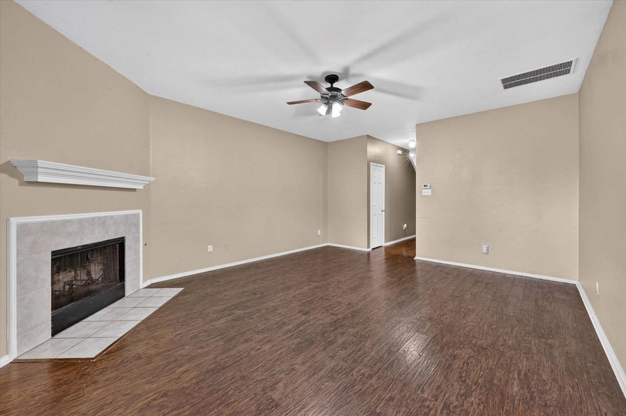 2700 Mountain Lion Dr - Photo 6 of 28