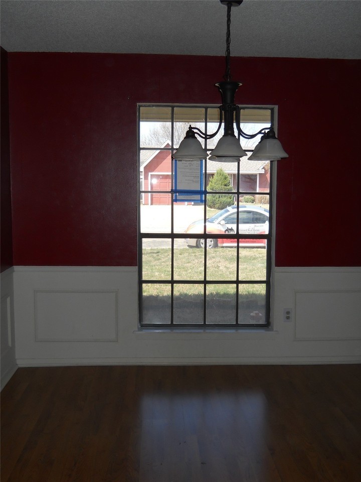 11 Shady Brook Cir - Photo 4 of 9