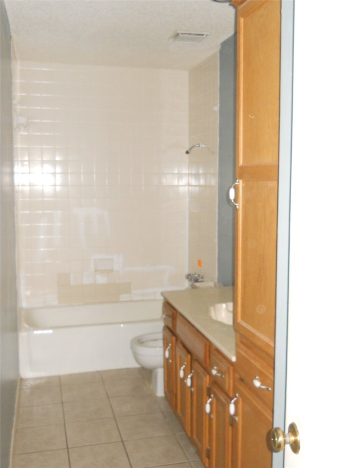 11 Shady Brook Cir - Photo 5 of 9
