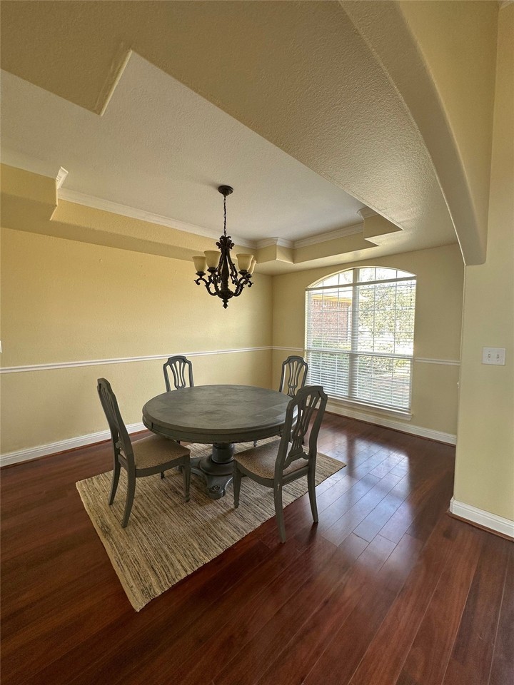 4409 Sierra Sunset - Photo 6 of 32