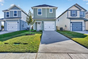 featured image of 6205 Silver Maple Way