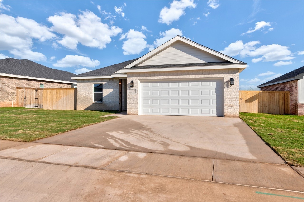 3324 Muthu Veer Dr - Photo 3 of 40