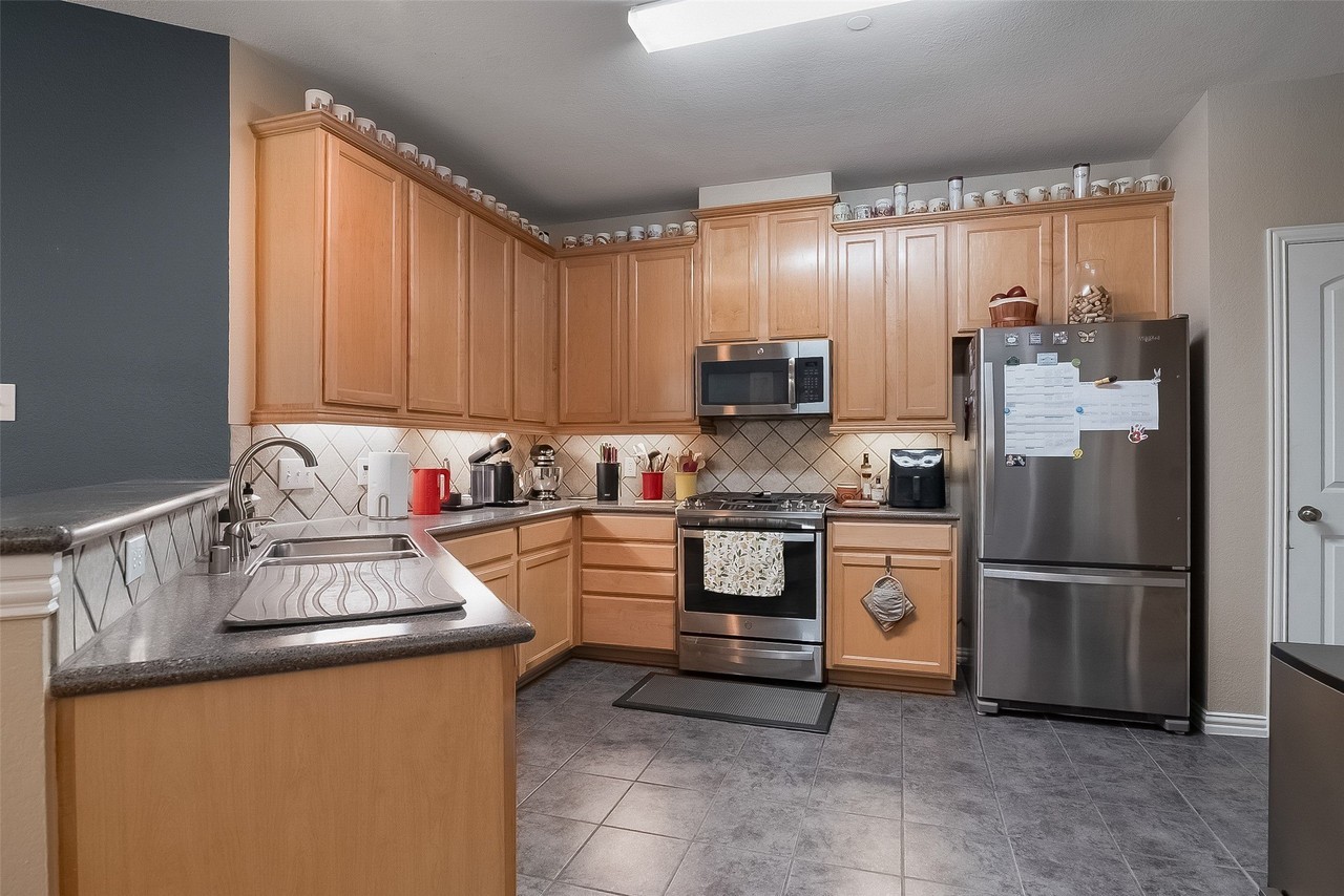 2248 Fletcher Trl - Photo 6 of 19