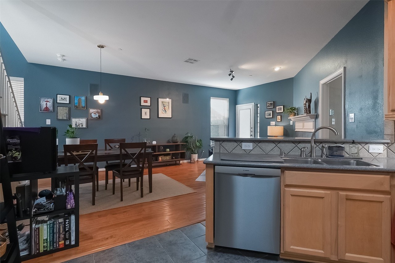 2248 Fletcher Trl - Photo 7 of 19