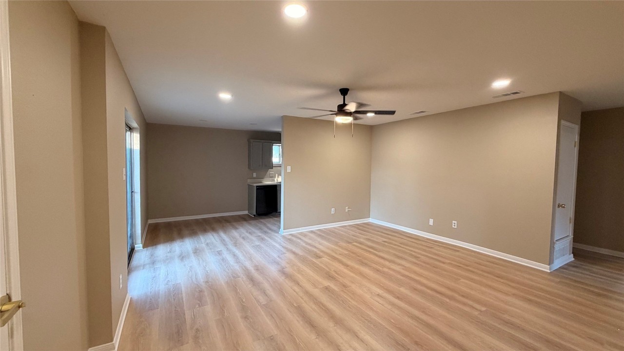 2709 Fish Tank Rd - Photo 7 of 20