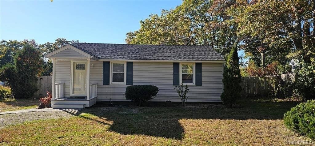 73 Peters Ln - Photo 2 of 12