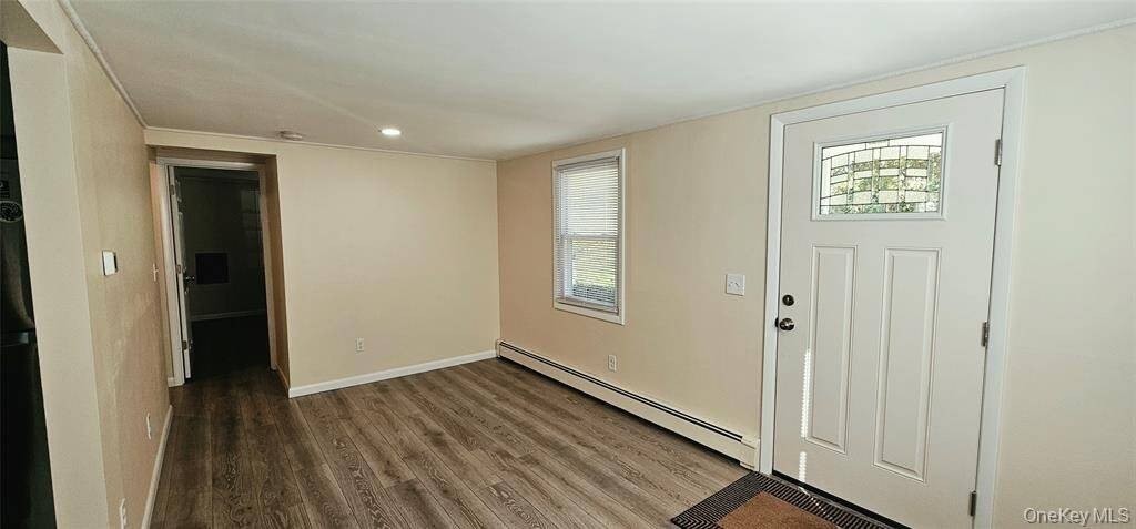 73 Peters Ln - Photo 6 of 12