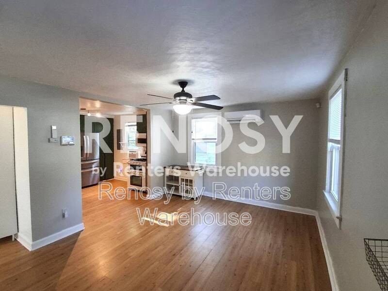 2802 Parish Ave - Photo 3 of 18