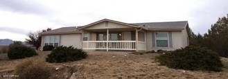 3884 N Reed Rd - Photo 1 of 1