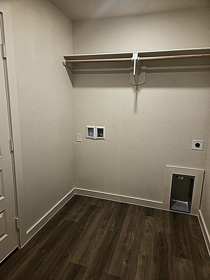 2829 Oleander - Photo 5 of 17