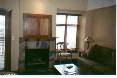 3720 Sundial Ct #B306 - Photo 4 of 9