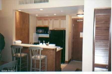 3720 Sundial Ct #B306 - Photo 5 of 9
