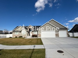 featured image of 220 Hideout Dr