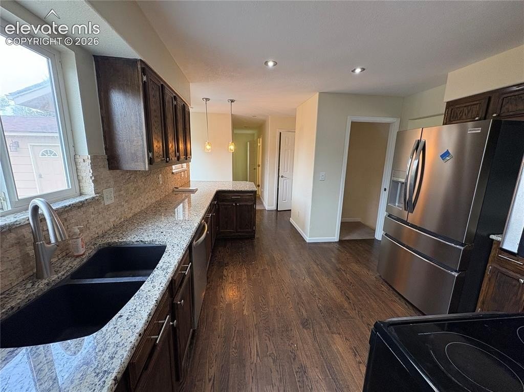 5686 Kingsboro Dr - Photo 6 of 26