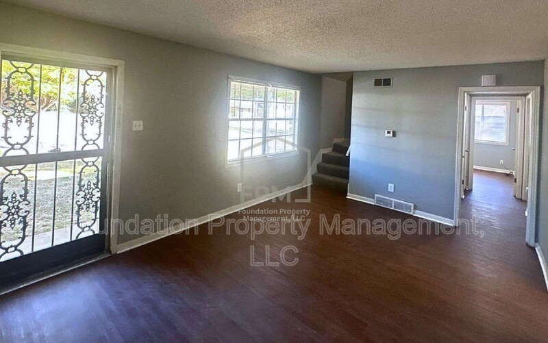 3425 Ladue St - Photo 5 of 22
