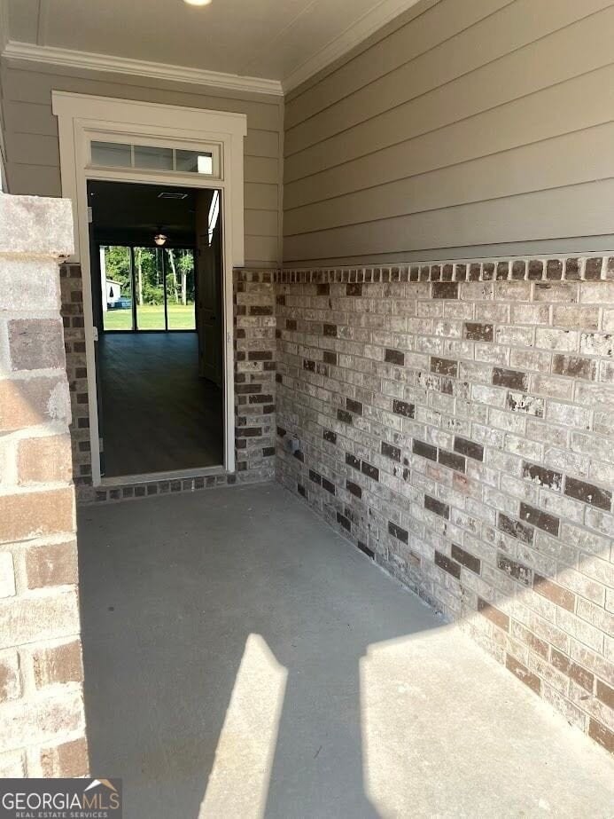 412 Kinross Ln - Photo 3 of 46