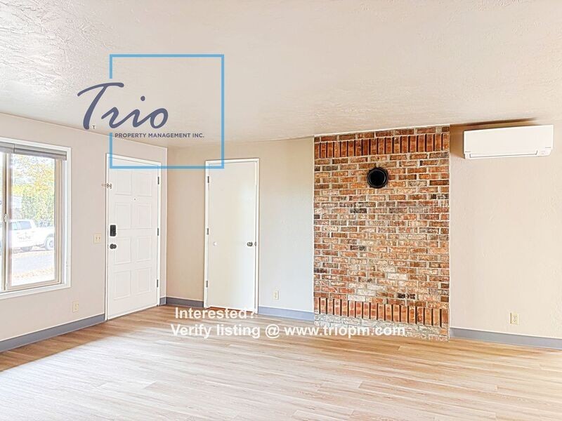 3442 Baywood St - Photo 3 of 12