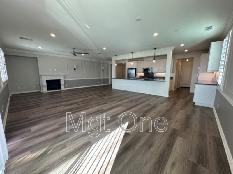 16623 Key Lime Blvd - Photo 2 of 42