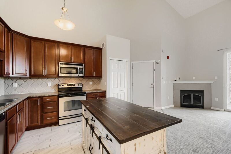 7292 S Blackhawk St #2-305 - Photo 6 of 20
