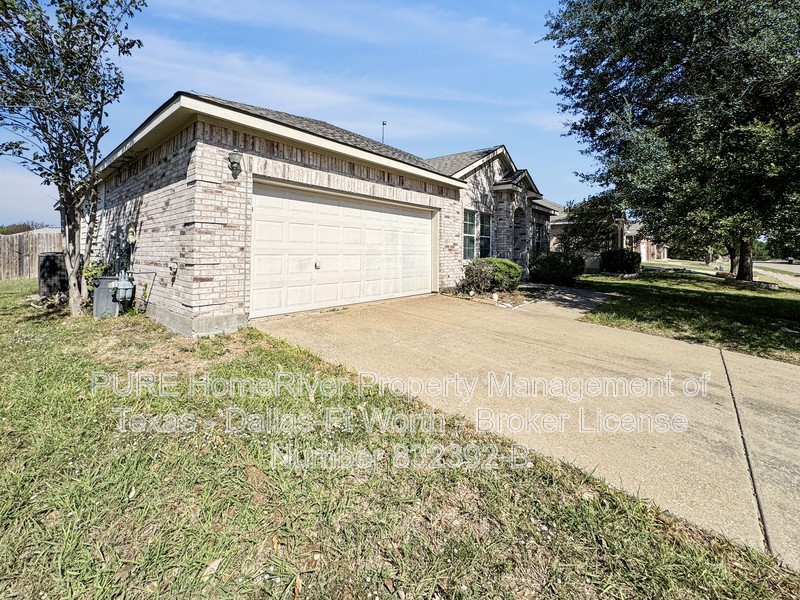 122 Independence Trl - Photo 3 of 24