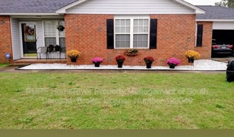 2900 Lancaster Dr - Photo 1 of 1